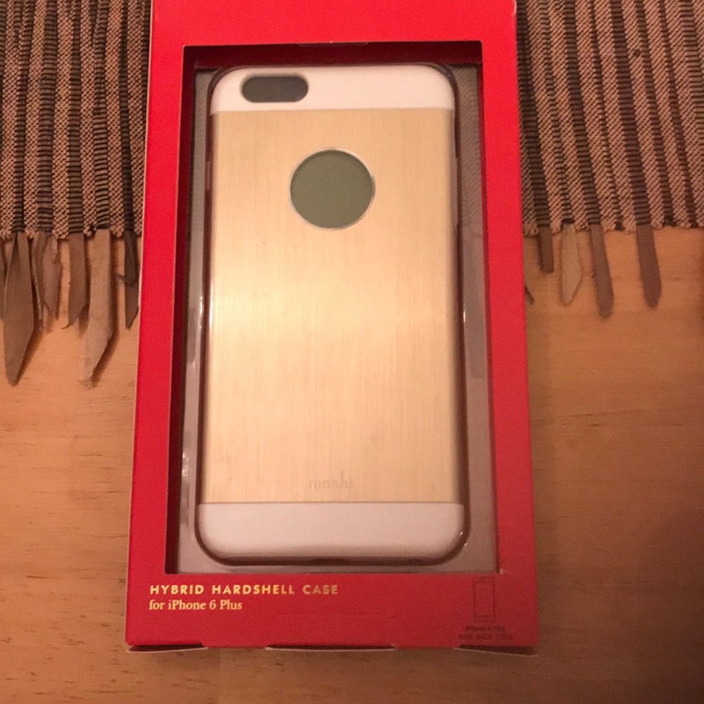 Moshi brand gently used Apple 6 Plus phone case